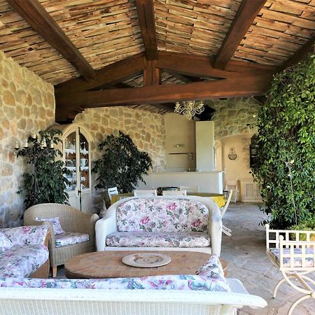 La Bastide Des Pins Bed & Breakfast ว็องส์ ภายนอก รูปภาพ