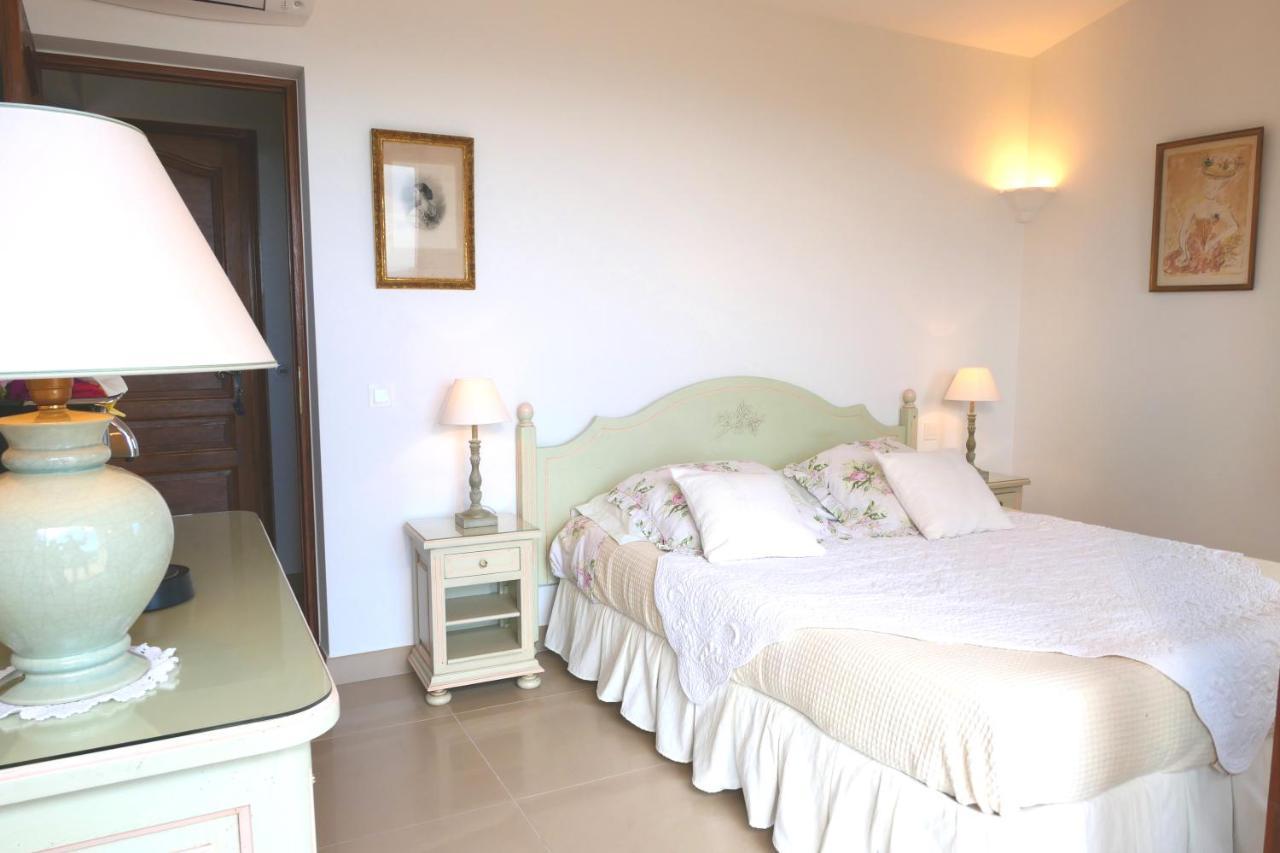 La Bastide Des Pins Bed & Breakfast ว็องส์ ภายนอก รูปภาพ